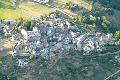 Castelnau-Pégayrols vue du ciel