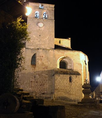 visite guidée du village de Castelnau-Pégayrols en nocturne